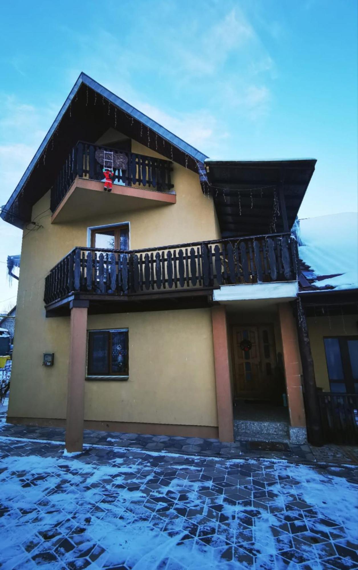 Casa Ela Hotel Gura Humorului Exterior photo